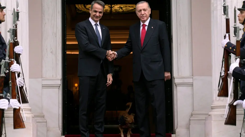 Greek PM Kyriakos Mitsotakis and Turkish President Recep Tayyip Erdogan during the latter's visit to Athens last year.