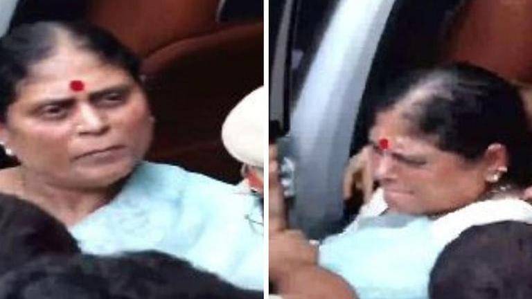 Ysrtp Chief Ys Sharmila S Mother Ys Vijayamma Shoves Police Personnel Republic World