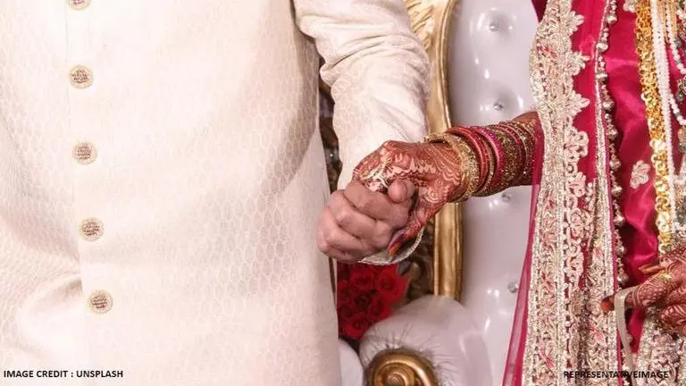 Chinese woman gets hitched to MP man amid coronavirus outbreak Chinese