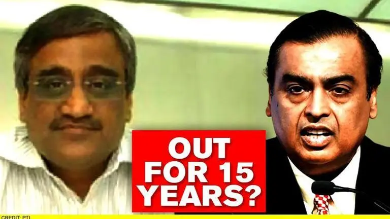 Reliance-Future deal 3rd largest in world, clause keeps Biyani out of retail for 15 years Reliance