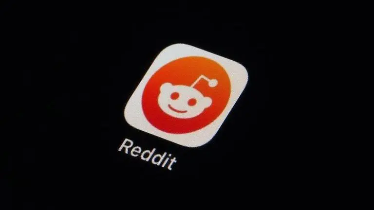 Reddit forums go on blackout to oppose third-party app charges Reddit
