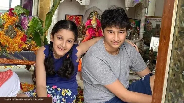 Mahesh Babu's kids Gautam & Sitara offer prayers on Ganesh Chaturthi with mom Namrata Mahesh Babu