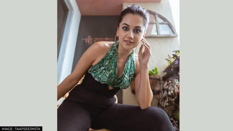 Taapsee Pannu on recent argument with paparazzi; 'my parents don’t scold me in that tone' Taapsee Panu