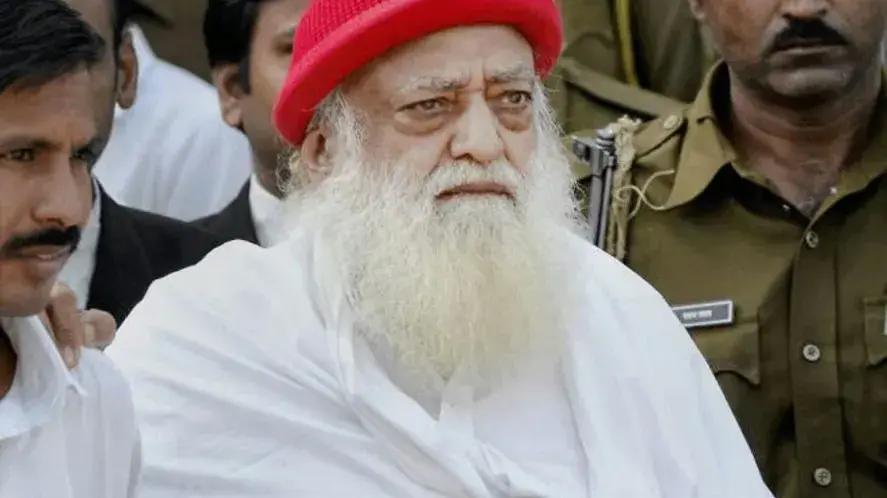 Devotees of Asaram Bapu Assault His Lawyers on High Court Premises in Jodhpur, Arrested