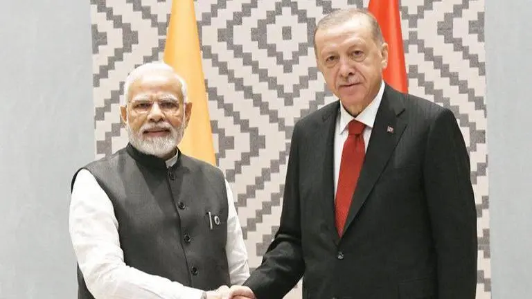 India and Turkey review regional and global events on sidelines of SCO summit India