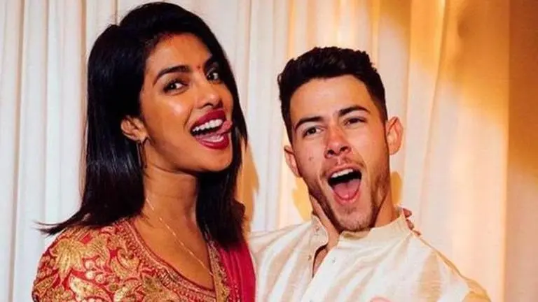 Priyanka Chopra unleashes her goofy side on Instagram; pics inside Priyanka Chopra