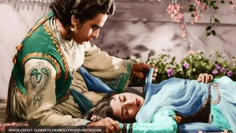 Mughal-e-Azam screenplay
