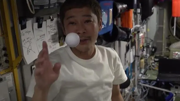 Playing golf aboard the International Space Station: Yusaku Maezawa shows how it's done Yusaku Maezawa