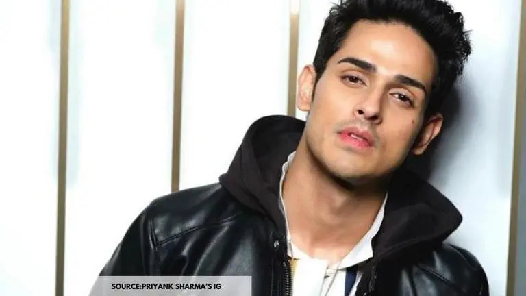 Priyank Sharma reports troll to cybercrime who accused him of 'cheating' on Benafsha Source: Priyank Sharma's Instagram