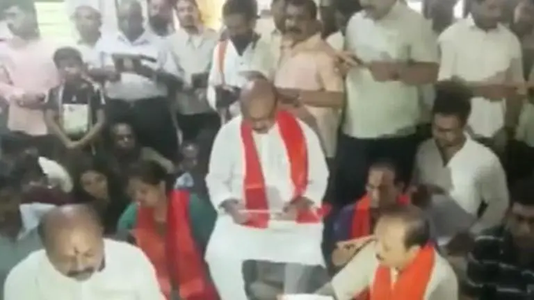 Karnataka CM Bommai, BJP workers chant 'Hanuman Chalisa' ahead of Assembly elections
