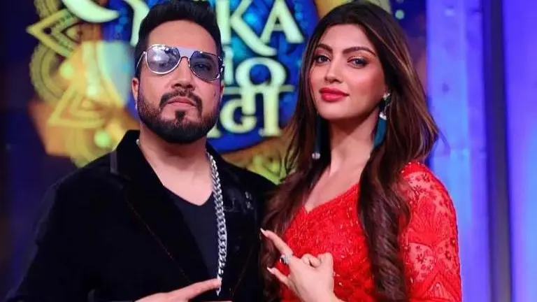 Mika Di Vohti, Mika Singh