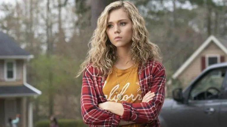 'Stargirl' gets season two order 'Stargirl' gets season two order