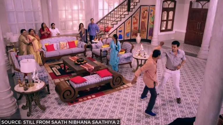'Saath Nibhana Saathiya 2' Written Update November 7: Anant Fights with the Goons Saath Nibhana Saathiya 2 written update