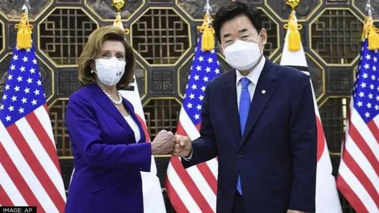 Nancy Pelosi pledges support to Seoul for denuclearisation of North Korea Nancy Pelosi