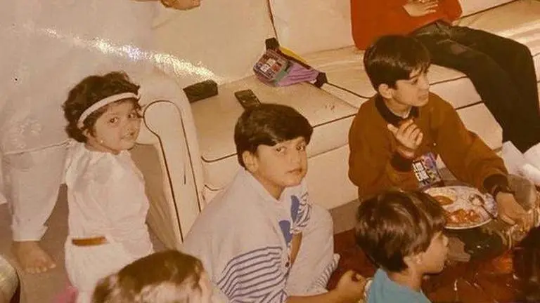 Arjun Kapoor looks unrecognisable in throwback photos with mom Mona, sister Anshula arjun kapoor