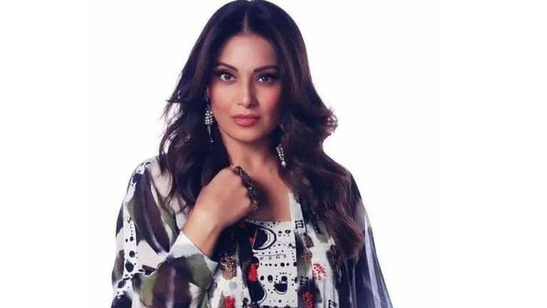 Mom-to-be Bipasha Basu's latest photoshoot has fans swooning; see pic ...