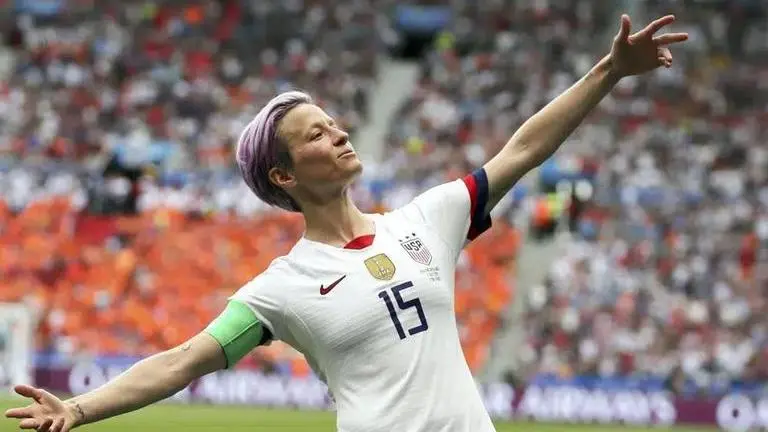 Alex Morgan, Megan Rapinoe selected in the US Women’s World Cup roster for title defense Megan Rapinoe