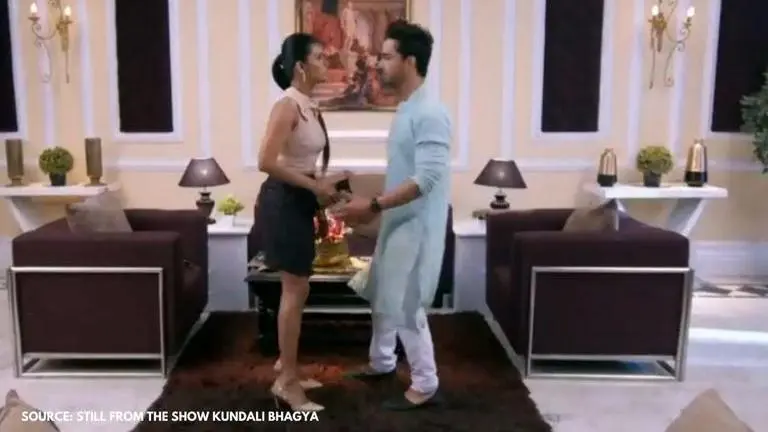 'Kundali Bhagya' January 11 2021 Spoiler: Ruchika comes to Kritika & Akshay's function Kundali Bhagya January 11 2021 Spoiler