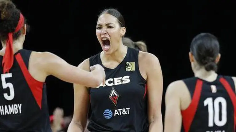WNBA All-Star Cambage set to return to Australian league
