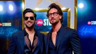 Tiger Shroff-Varun Dhawan To Replace John Abraham-Akshay Kumar In Desi Boyz 2? Read Details Varun Dhawan with Tiger Shroff
