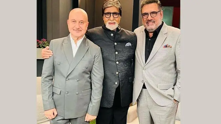 'Magnum opus by God’s own child Sooraj Barjatya': Anupam Kher's special note on 'Uunchai' Anupam Kher, Amitabh Bachchan, Boman Irani