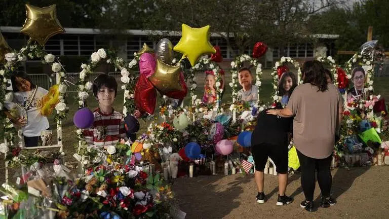 Uvalde shooting witnesses film chaos near school