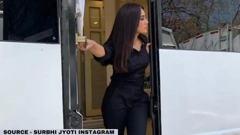Surbhi Jyoti sets fashion goals with her stunning black outfits Surbhi Jyoti