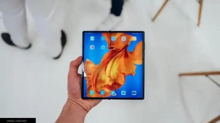 Apple will not launch foldable smartphone before 2025, predicts famed analyst Apple will not launch a foldable smartphone before 2025, known analyst predicts