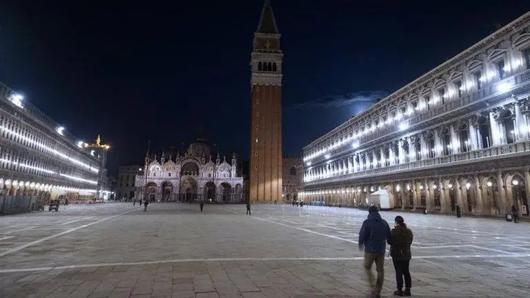 Fears for Italy's homeless over lockdown measures