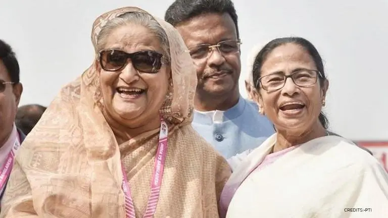 Bangladesh PM Sheikh Hasina wishes Mamata Banerjee on her 'huge victory' in Bengal polls Bangladesh, Mamata, Sheikh Hasina