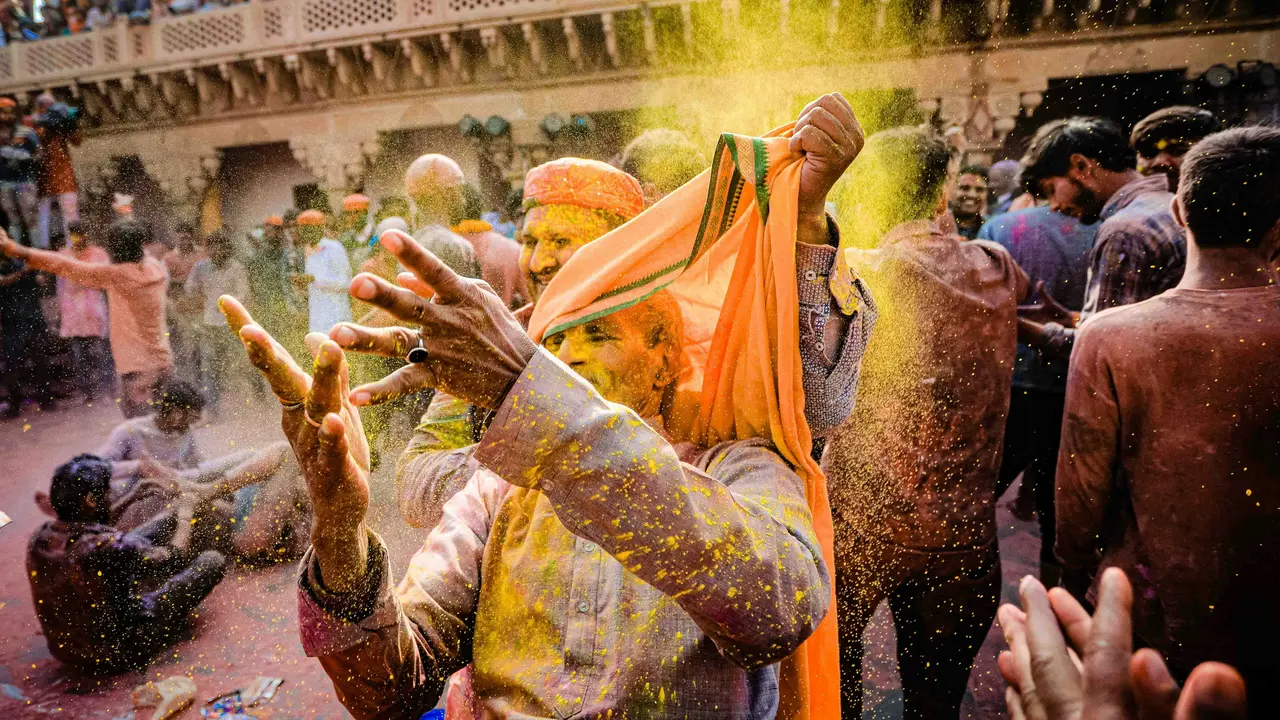 Visit These Places In India To Experience Holi