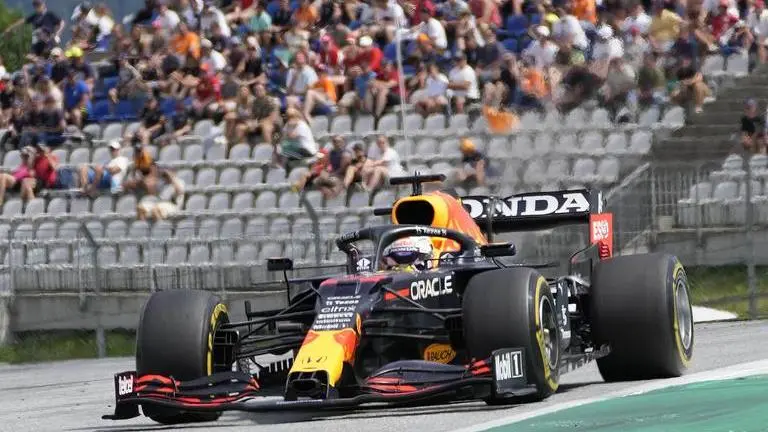 Blow to Max Verstappen as FIA bars F1 drivers from usage of safety car restart tactics Max Verstappen, FIA, F1, F1 safety car, Australian GP, Lewis Hamilton, FIA rule change, FIA outlaws Verstappen tactic, Red Bull, Mercedes