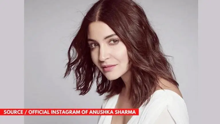 Anushka Sharma spots a "dinosaur on the loose'', Nagpur Police has a hilarious reply Anushka Sharma