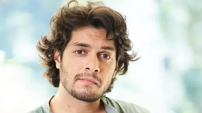 Aamir Khan's Son Junaid Khan Set To Mark His Debut With Maharaj; Here's When, Where To Watch It Junaid Khan