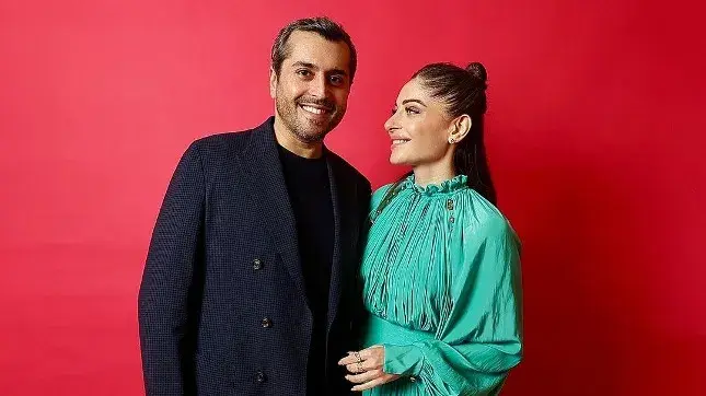 Kanika Kapoor opens up about her second marriage, says her former in-laws didn't allow her to sing Kanika Kapoor
