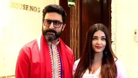 When Aishwarya Rai Talked About Not Losing Her Identity After Wedding With Abhishek Bachchan Abhishek Bachchan-Aishwarya Rai