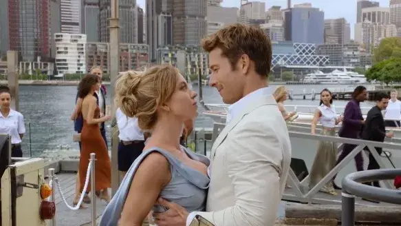 Anyone But You director opens up about poorly received teaser of Sydney Sweeney, Glen Powell's film Anyone But You