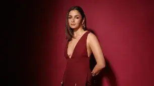 Alia Bhatt recalls auditioning for Student Of The Year in school uniform: I was in 11th grade Alia Bhatt