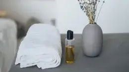 10 incredible Bhringraj oil benefits: Dandruff control to improved hair texture Bhringraj oil benefits