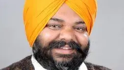 After SAD leader Bikram Singh Majithia, BJP leader Amarpal Singh Bony Ajnala summoned by SIT Bony Ajnala was asked to appear on Dec 13 at 3 pm in the Patiala office in connection with the case of drugs registered in Dec 2021.