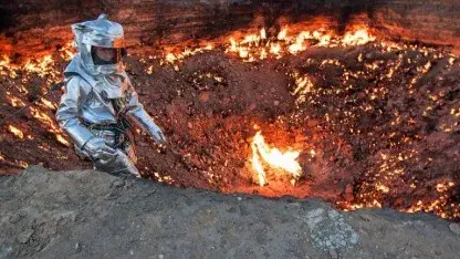 Viral Story: Unveiling Turkmenistan's Eternal Flame: The Man Who Explored the 'Door to Hell' Explorer George Kourounis ventures into Turkmenistan's 'Door to Hell