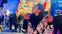 Inside Sara Ali Khan's pre-Christmas celebrations with mom Amrita Singh in London | Photos Sara Ali Khan