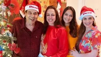 Dharmendra, Hema Malini celebrate Christmas with daughters Esha and Ahana Deol | Photos Deol family