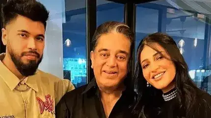 Salaar actress Shruti Haasan rings in New Year with her father Kamal Haasan, beau Santanu Hazarika Shruti Haasan