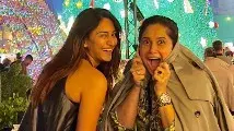 Kasautii Zindagii Kay actors Erica Fernandes, Shubhaavi Choksey reunite in Dubai, photos go viral Erica Fernandes