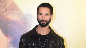 Shahid Kapoor Talks About Formula For Box Office Success, Says 'Didn't Take This Job Up...' Shahid Kapoor at TBMAUJ trailer launch event