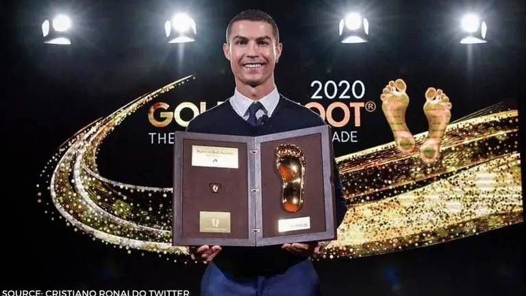 Cristiano Ronaldo wins Golden Foot, arch-rival Lionel Messi yet to clinch award Cristiano Ronaldo