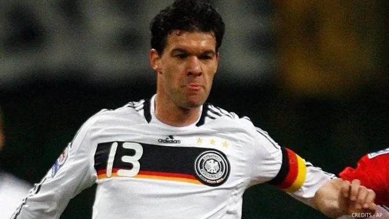 Michael Ballack's son Emilio dies aged 18; Chelsea, Leverkusen, Bayern share condolences Michael Ballack