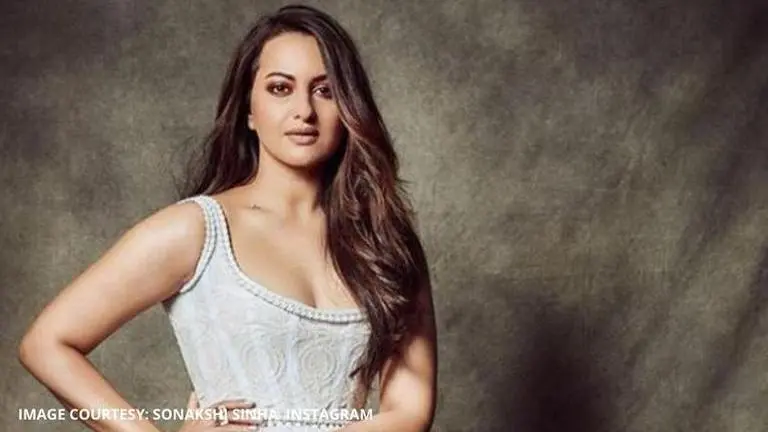 Sonakshi Sinha and other female actors who judged dance reality shows Sonakshi Sinha
