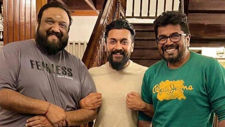 Kanguva: Suriya Poses With 'captain Of The Warriors' Director Siva 